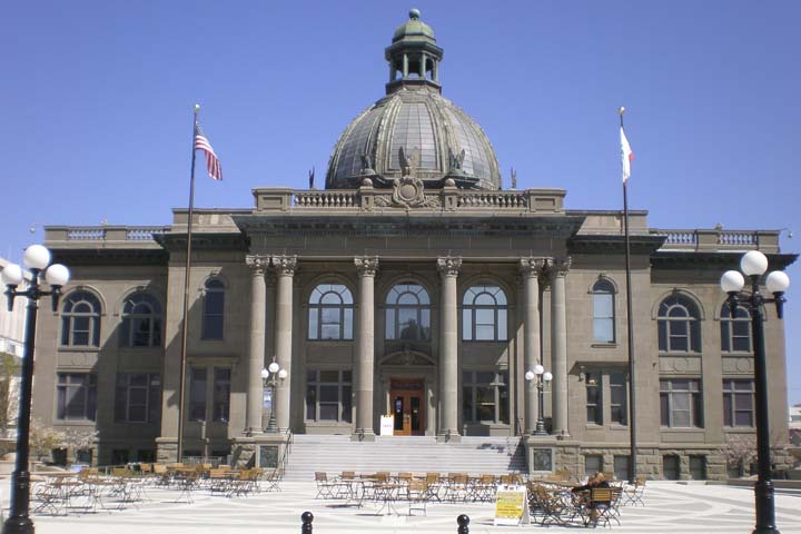 San Mateo County History Museum front